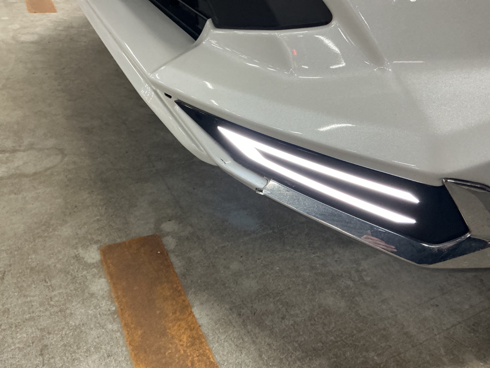 キズ・ヘコミ_05