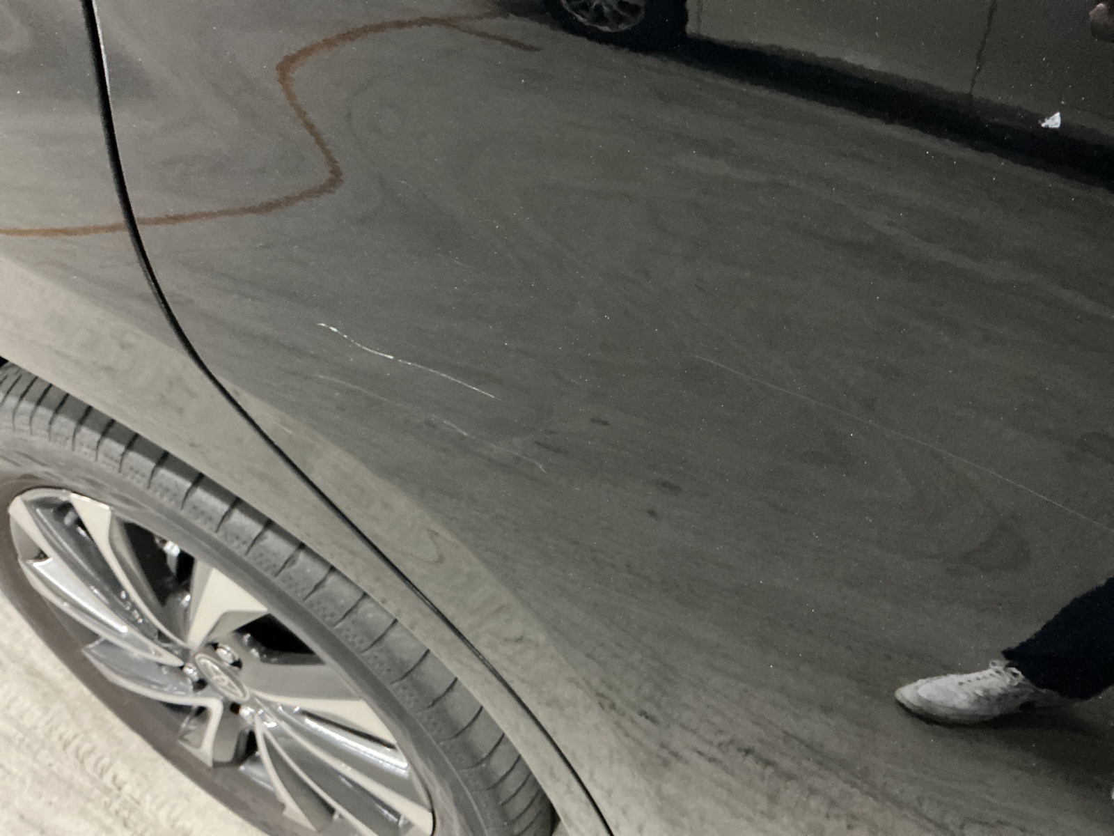 キズ・ヘコミ_26