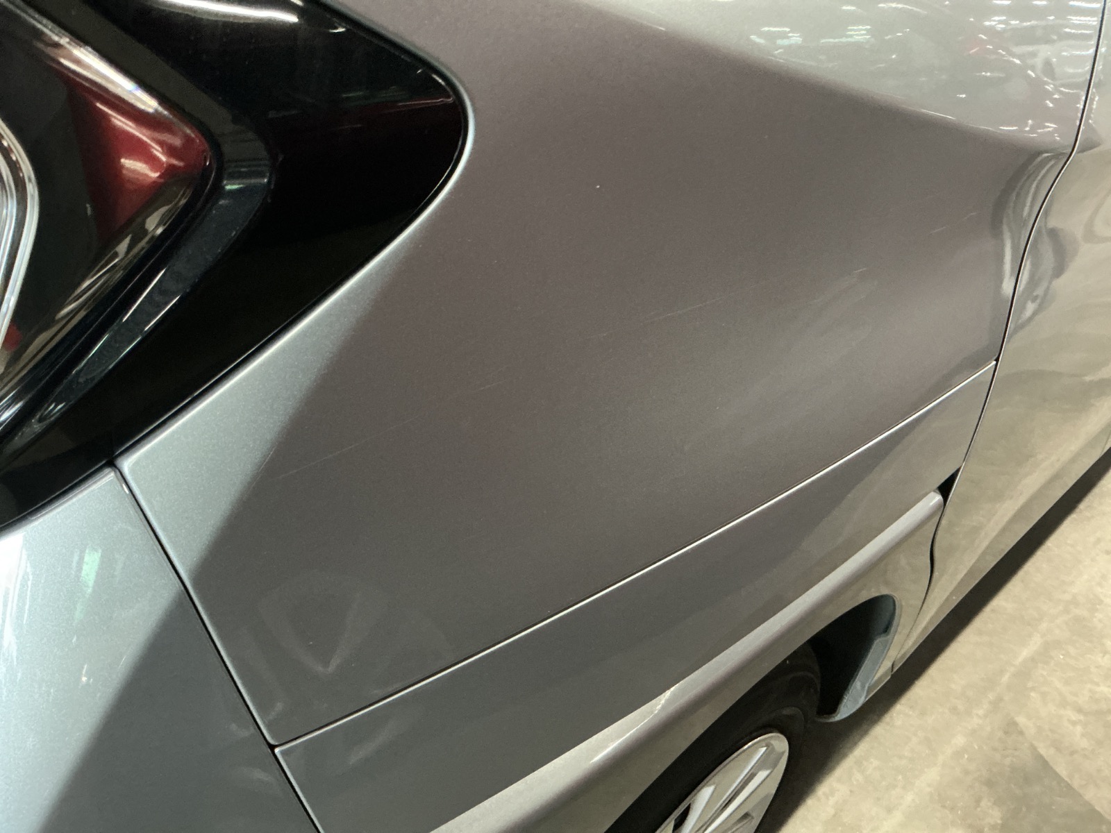 キズ・ヘコミ_40