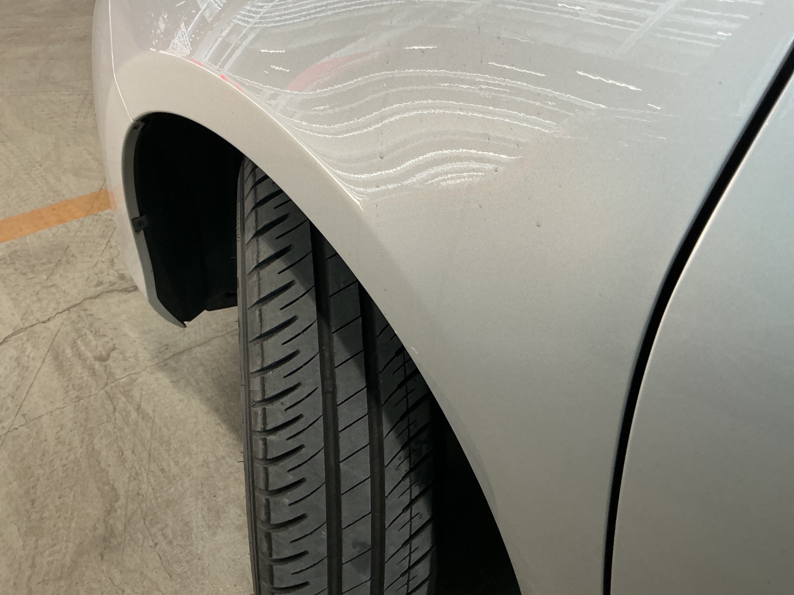 キズ・ヘコミ_11