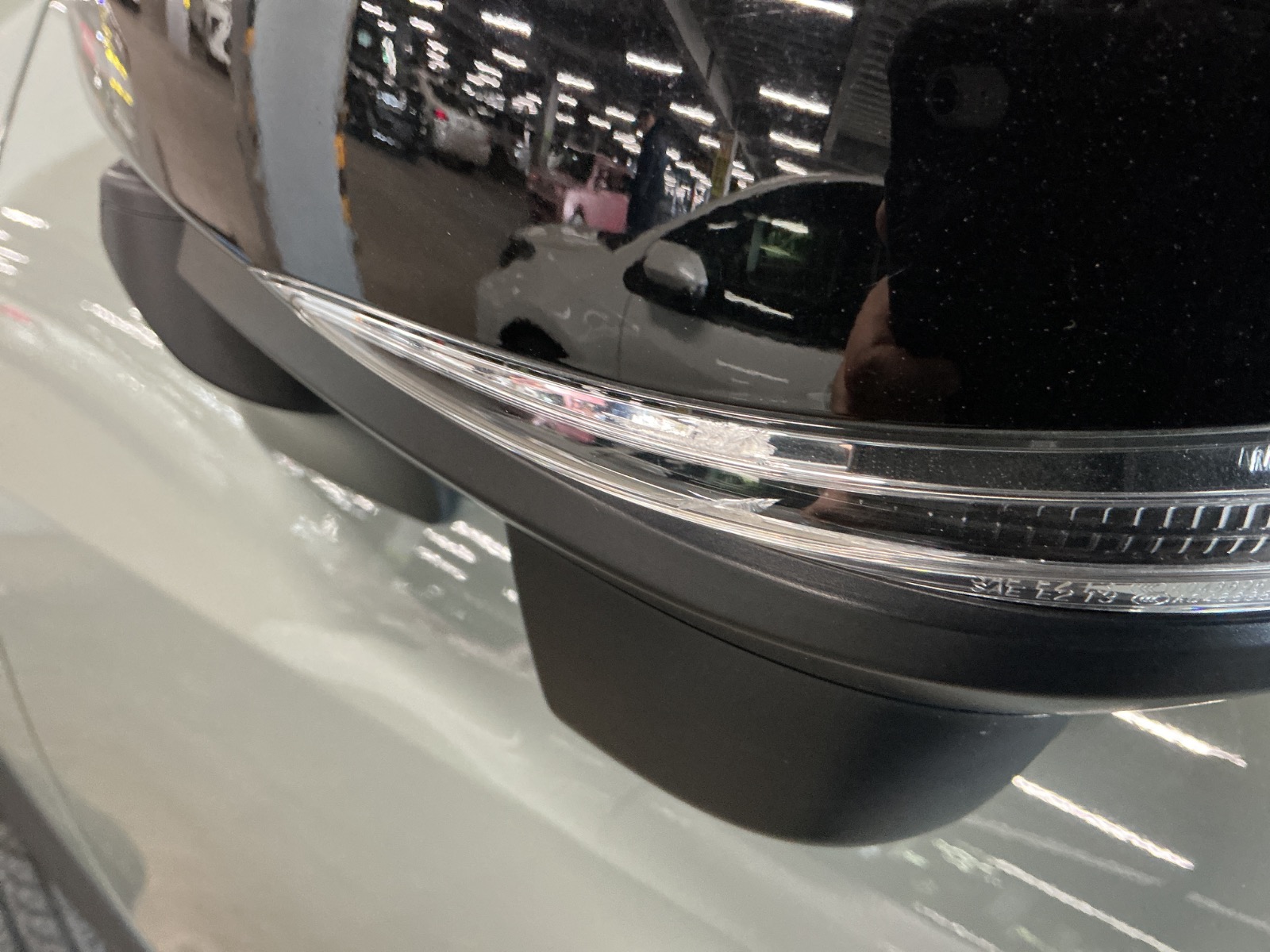 キズ・ヘコミ_64