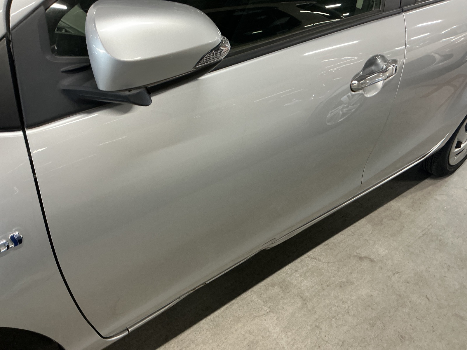 キズ・ヘコミ_17