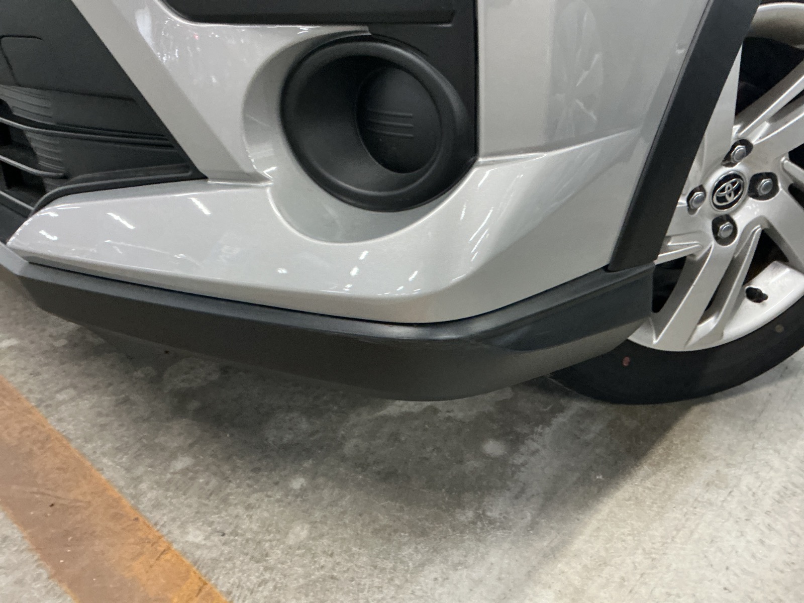 キズ・ヘコミ_05