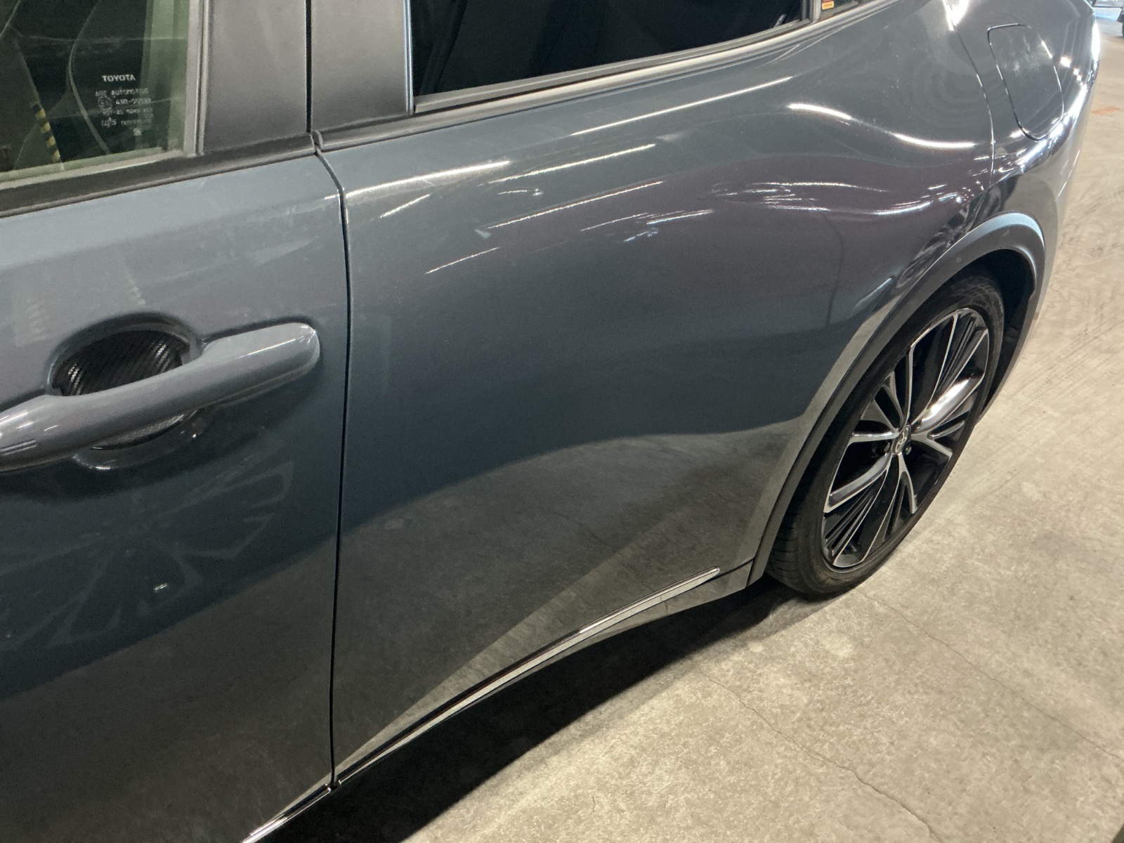 キズ・ヘコミ_24