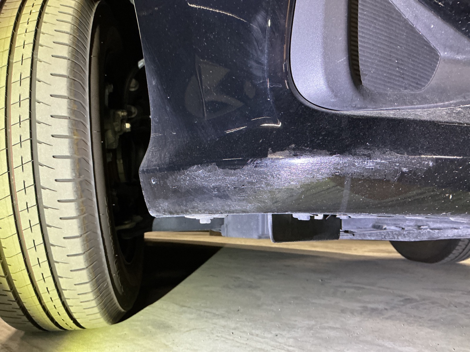 キズ・ヘコミ_06