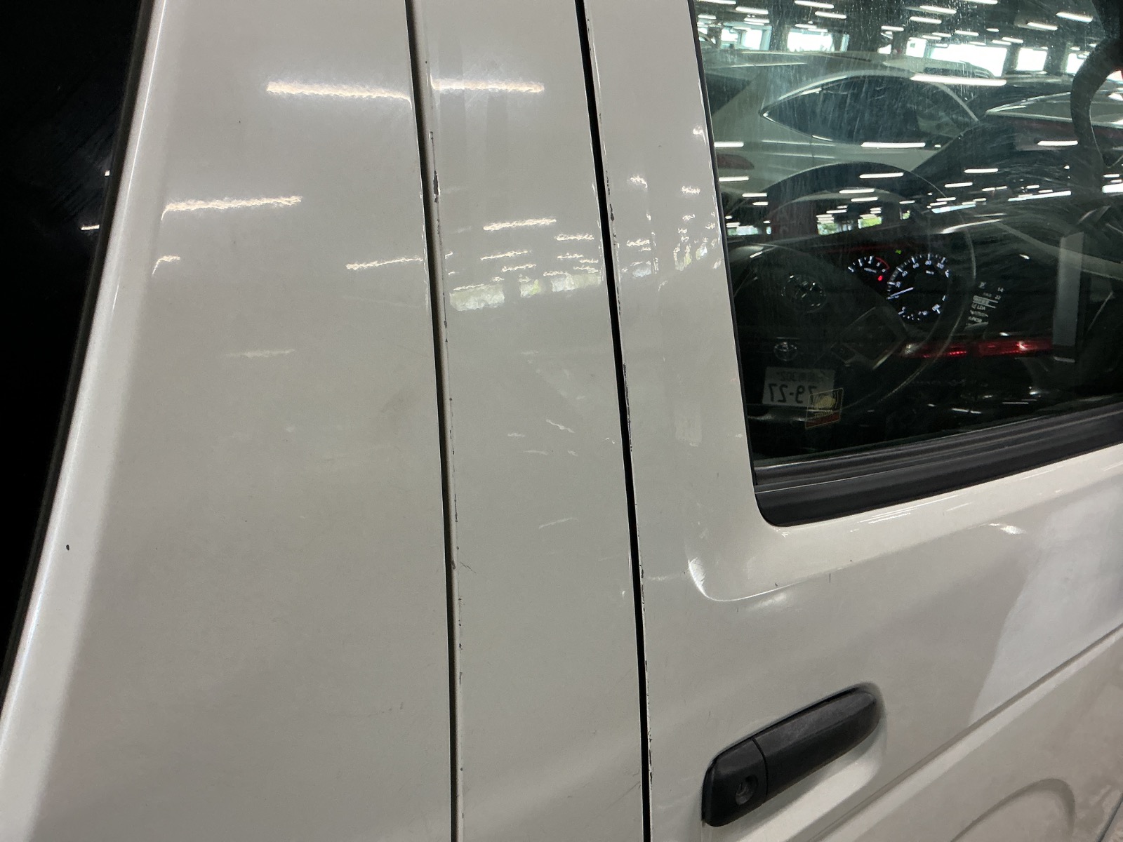 キズ・ヘコミ_33