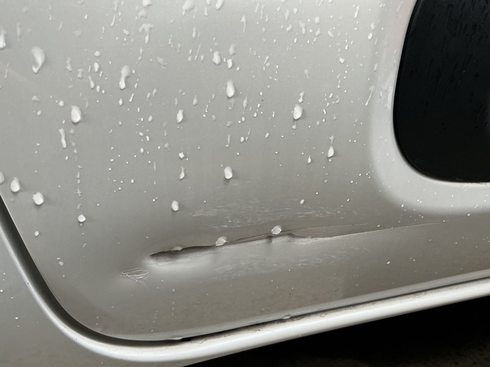 キズ・ヘコミ_27