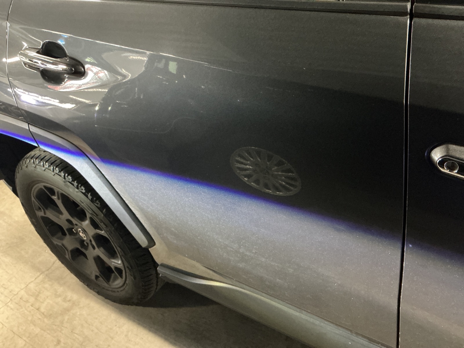 キズ・ヘコミ_26