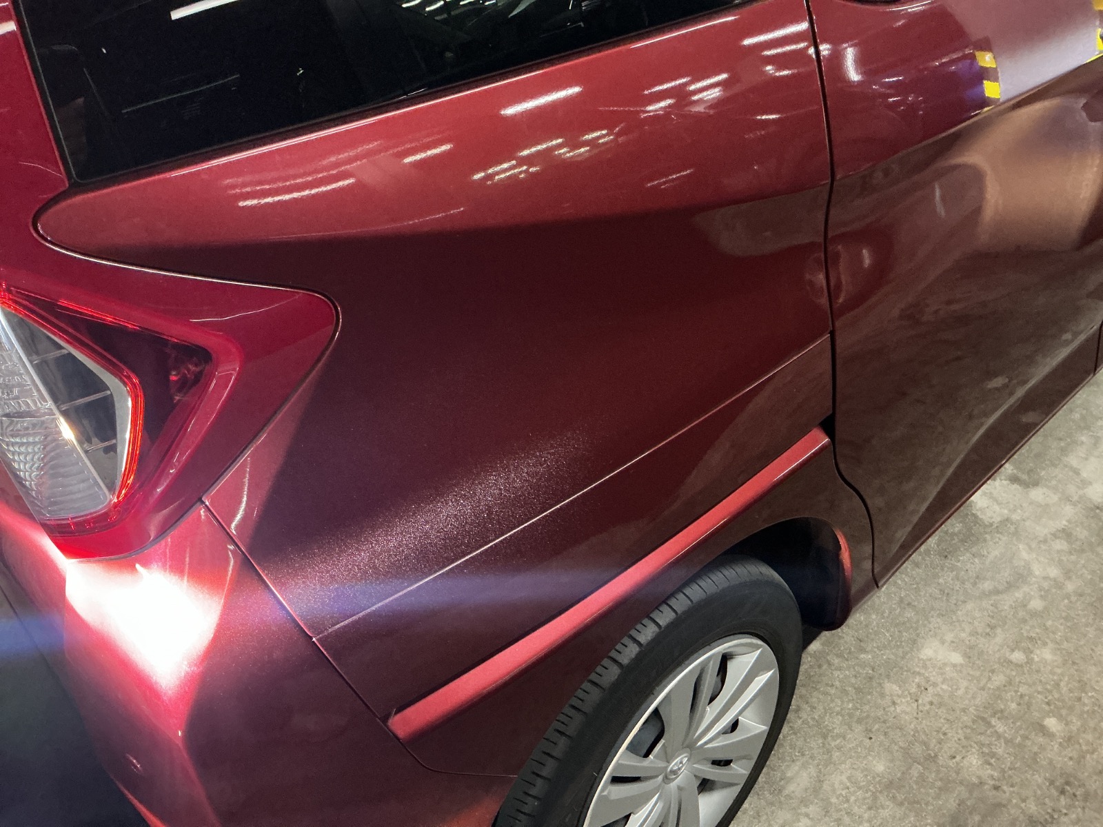 キズ・ヘコミ_40