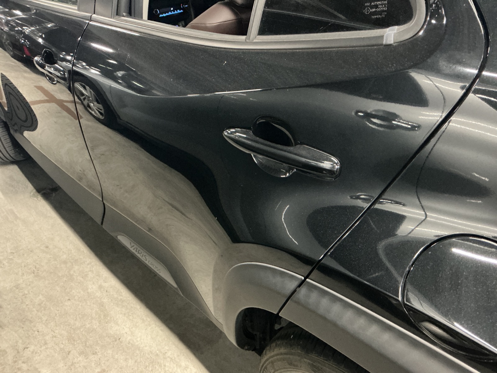 キズ・ヘコミ_25