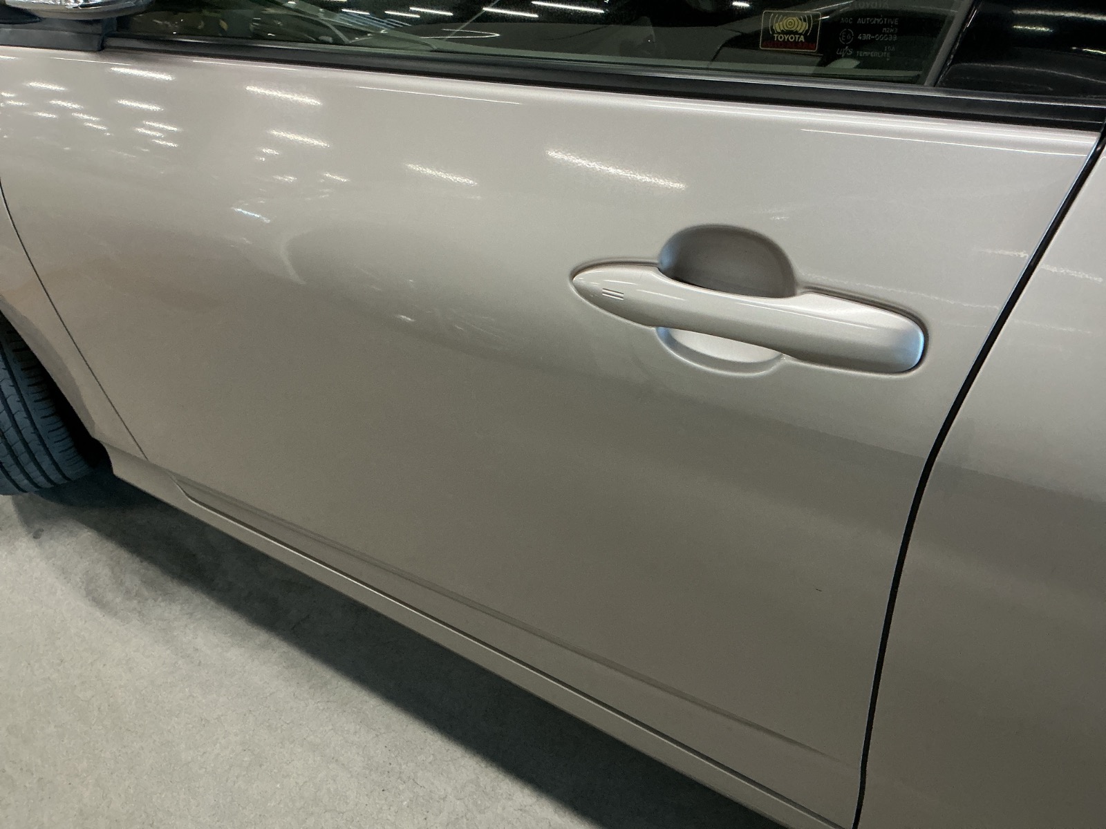 キズ・ヘコミ_16