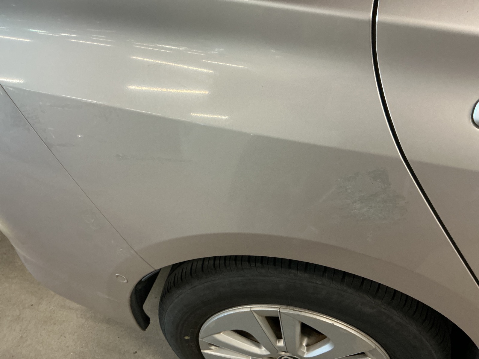 キズ・ヘコミ_41