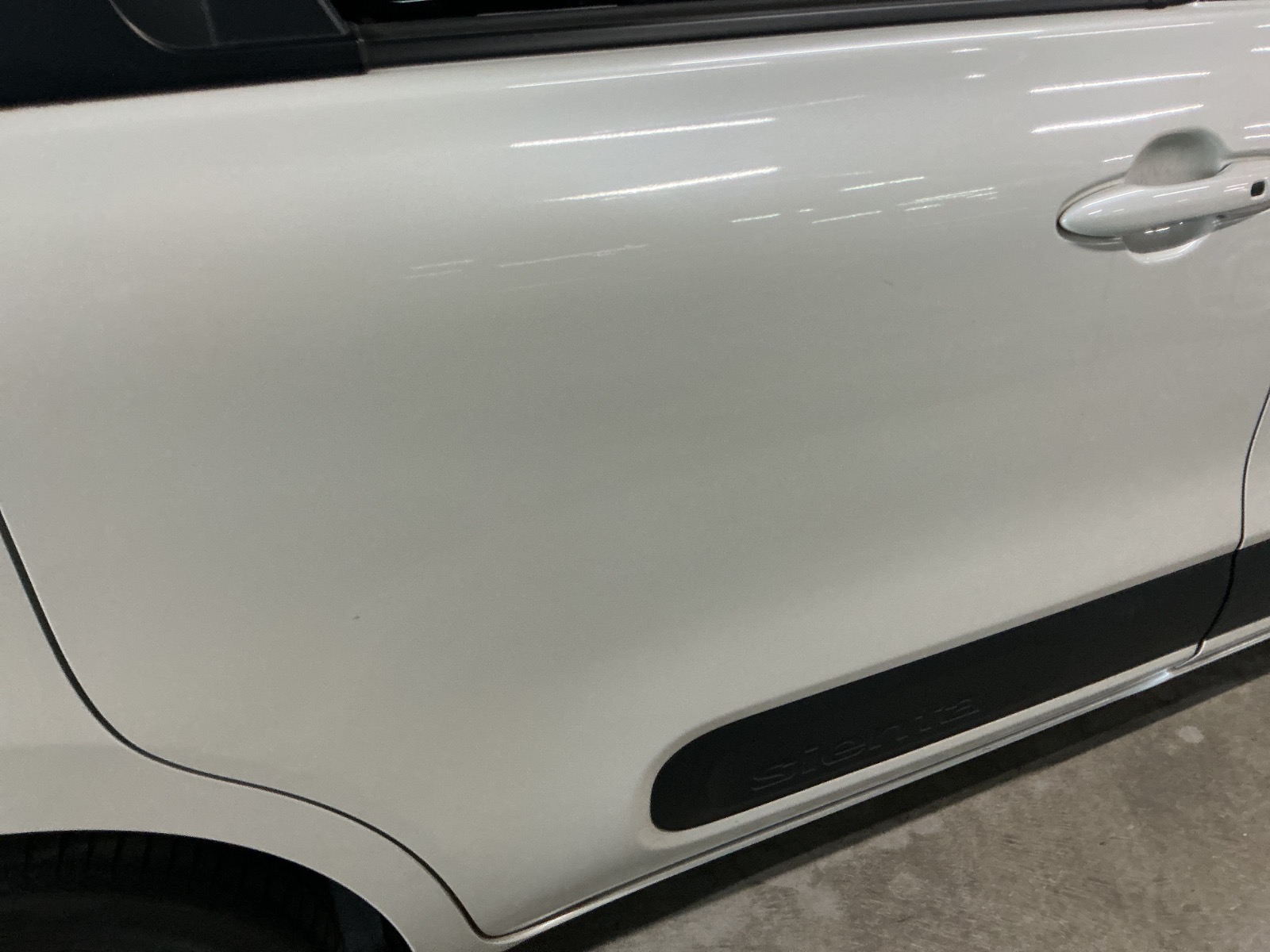 キズ・ヘコミ_26