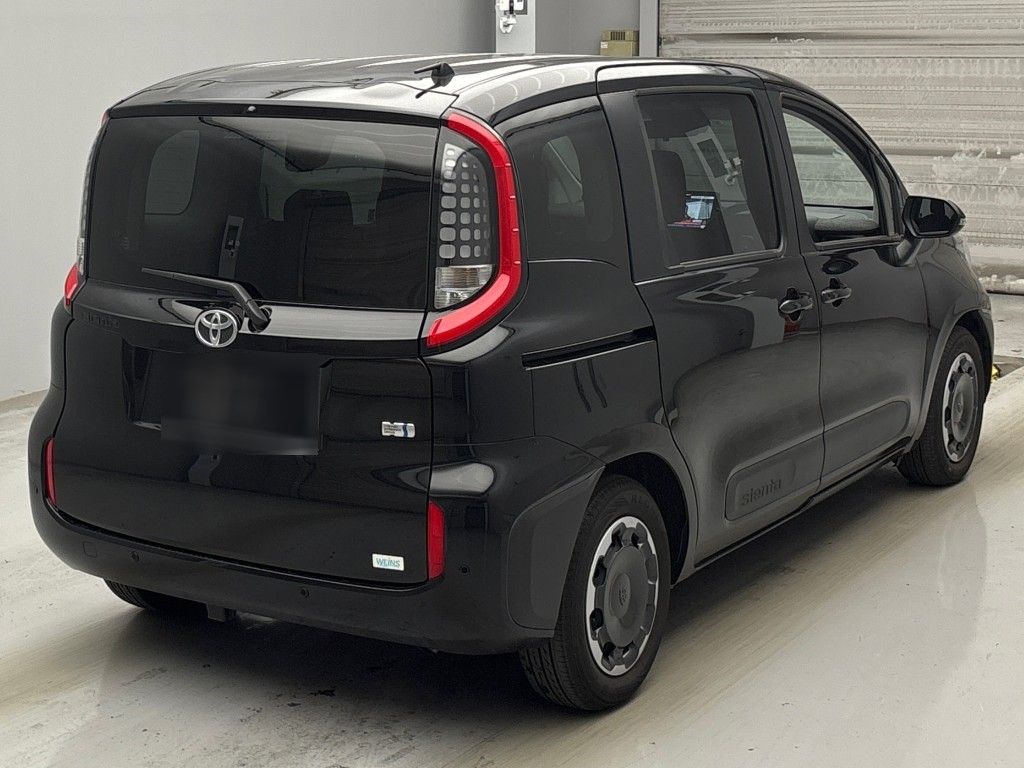 シエンタ HEV Z 5ニンノリ