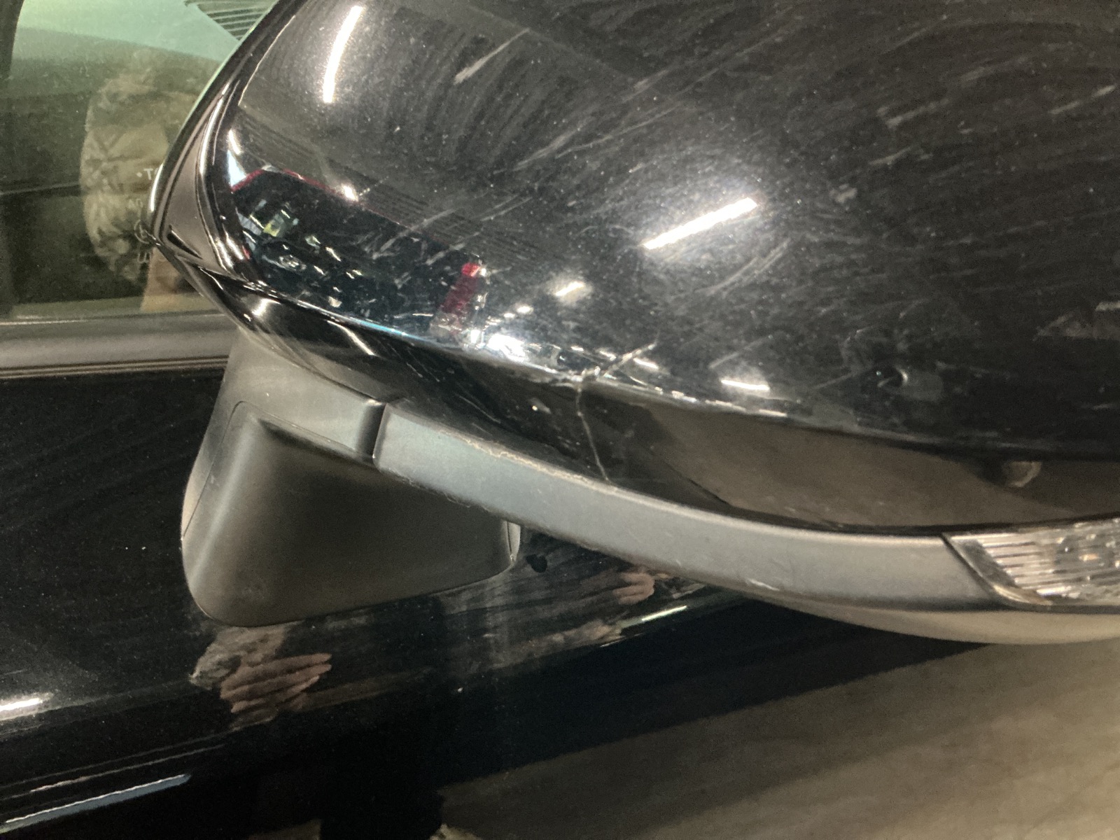 キズ・ヘコミ_64