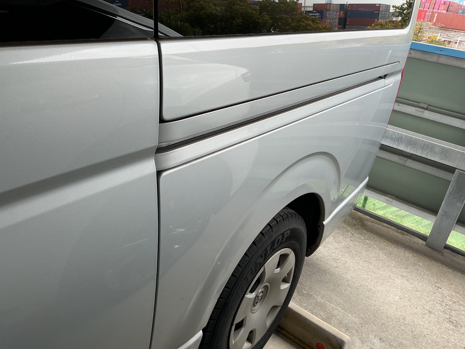 キズ・ヘコミ_38