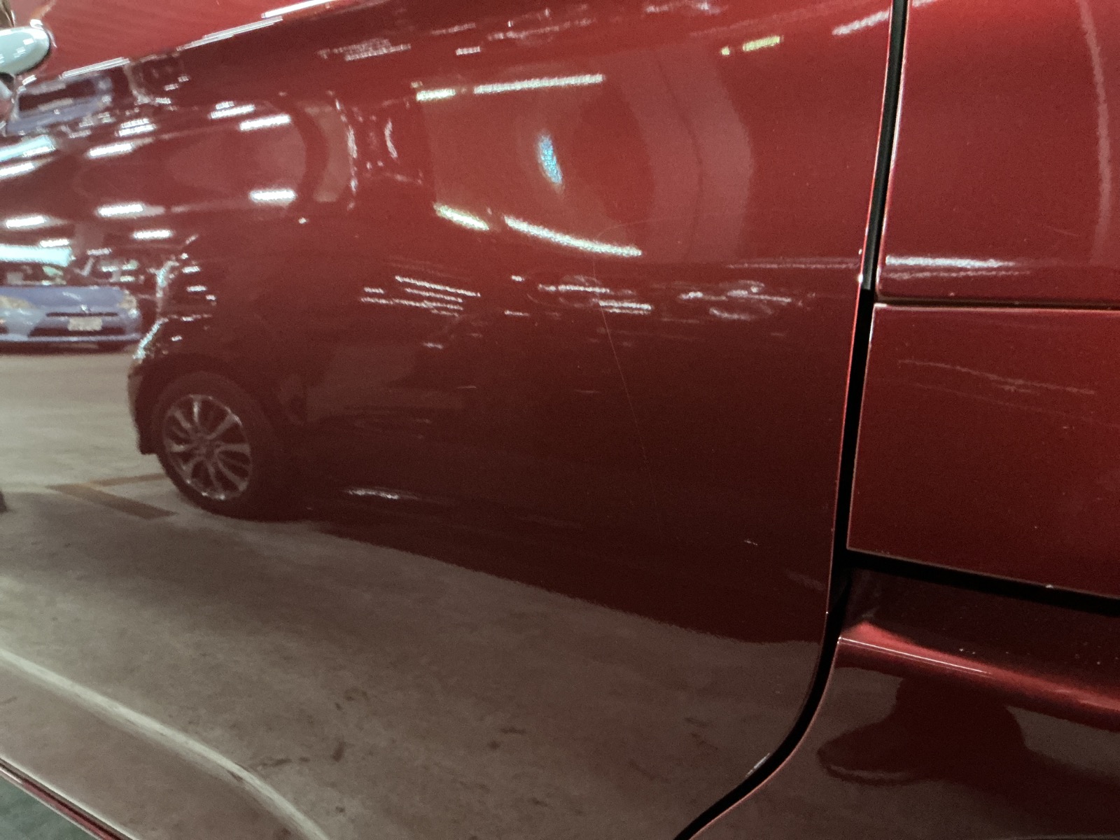 キズ・ヘコミ_24