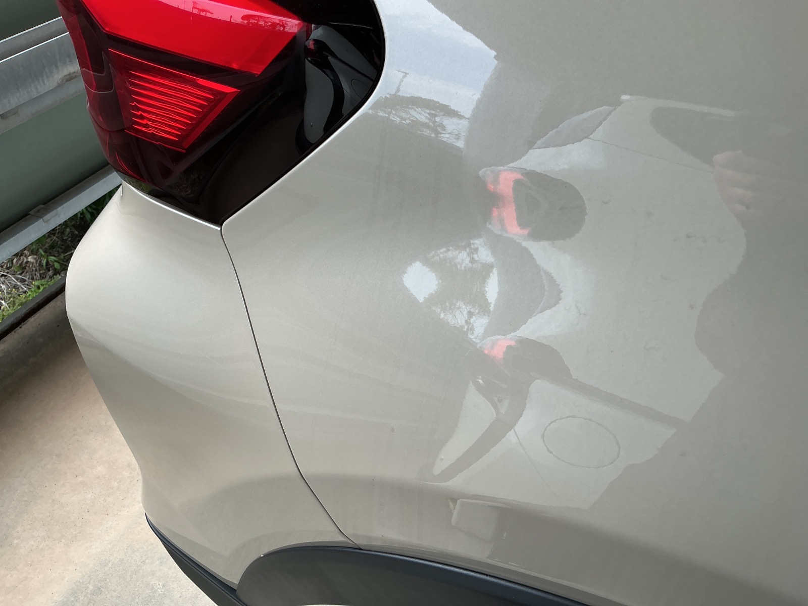 キズ・ヘコミ_40