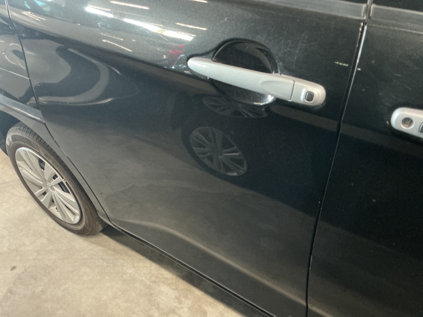 キズ・ヘコミ_26