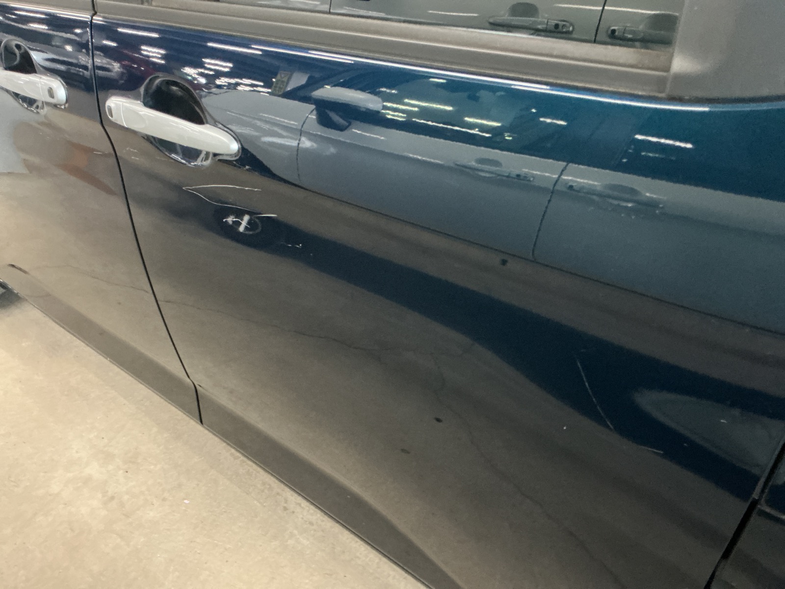 キズ・ヘコミ_25