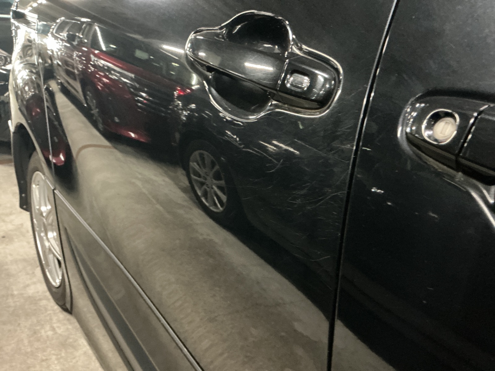 キズ・ヘコミ_26