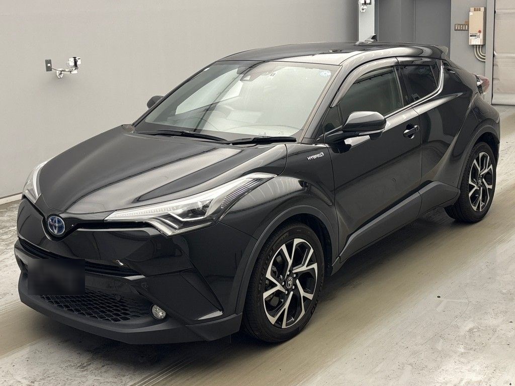 トヨタ C-HR ハイブリッド G