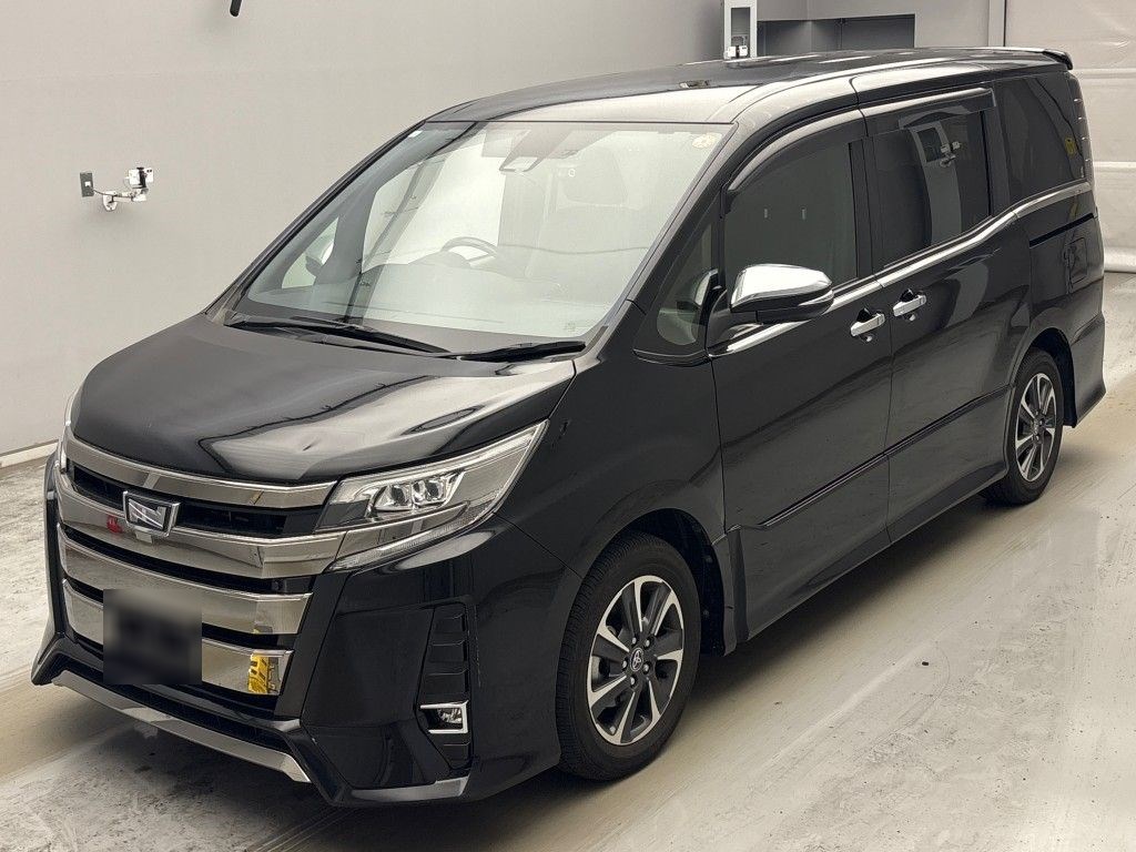 トヨタ ノア Si WxB3 8ニンノリ