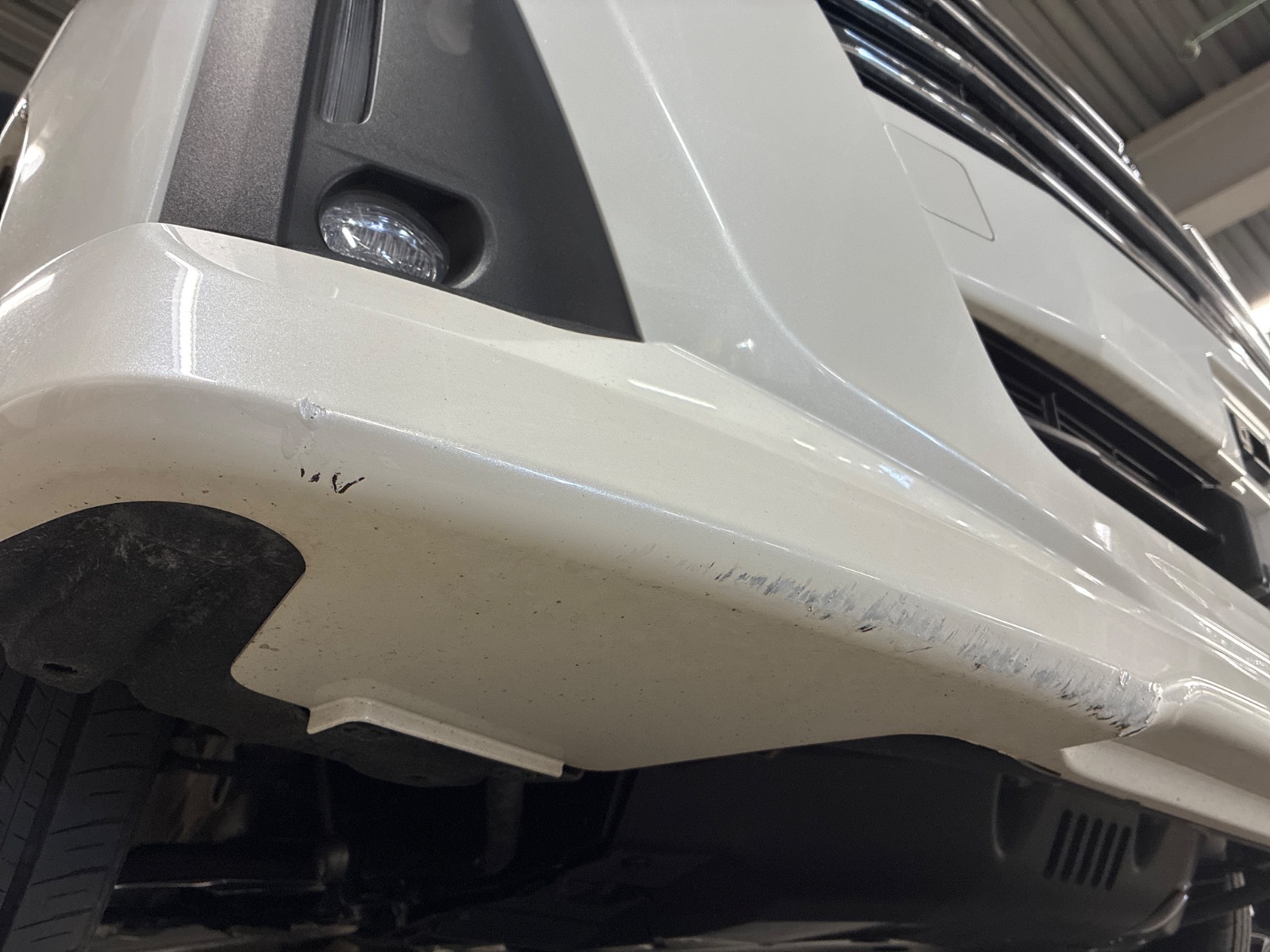 キズ・ヘコミ_06