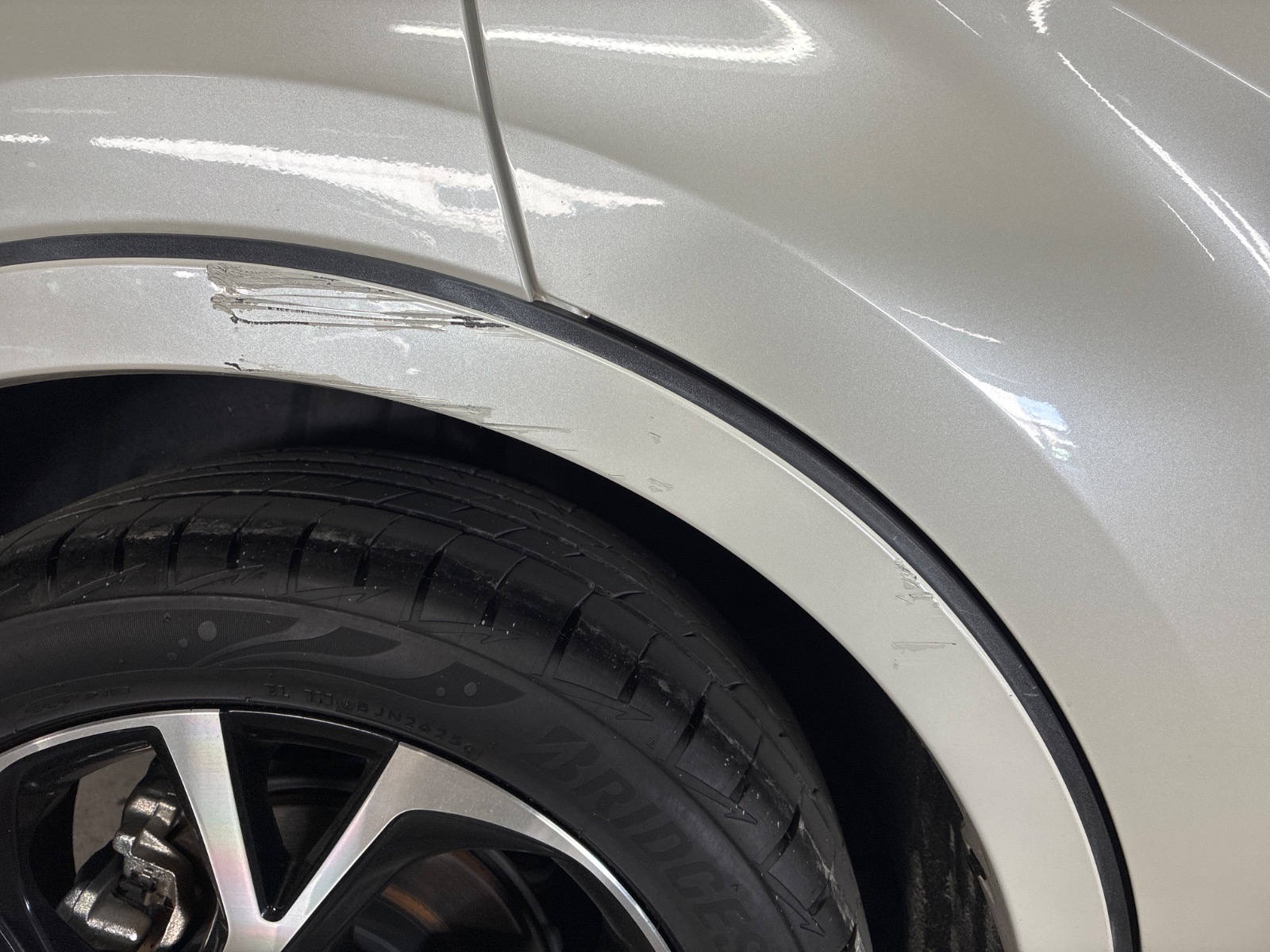 キズ・ヘコミ_40