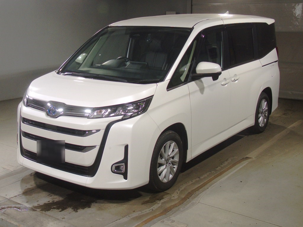 トヨタ ノア ハイブリッド Z
