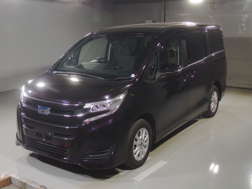 トヨタ ノア HV X