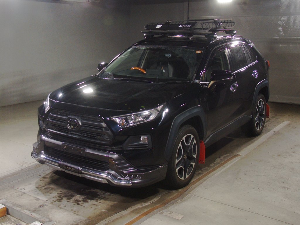 トヨタ RAV4 アドベンチャー