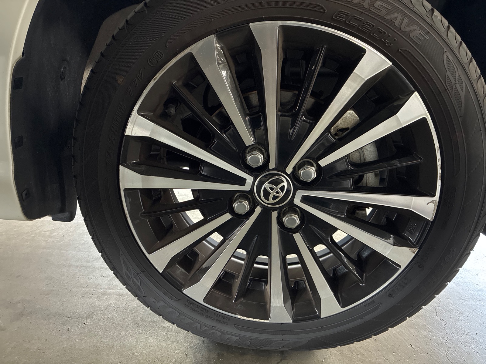 キズ・ヘコミ_60