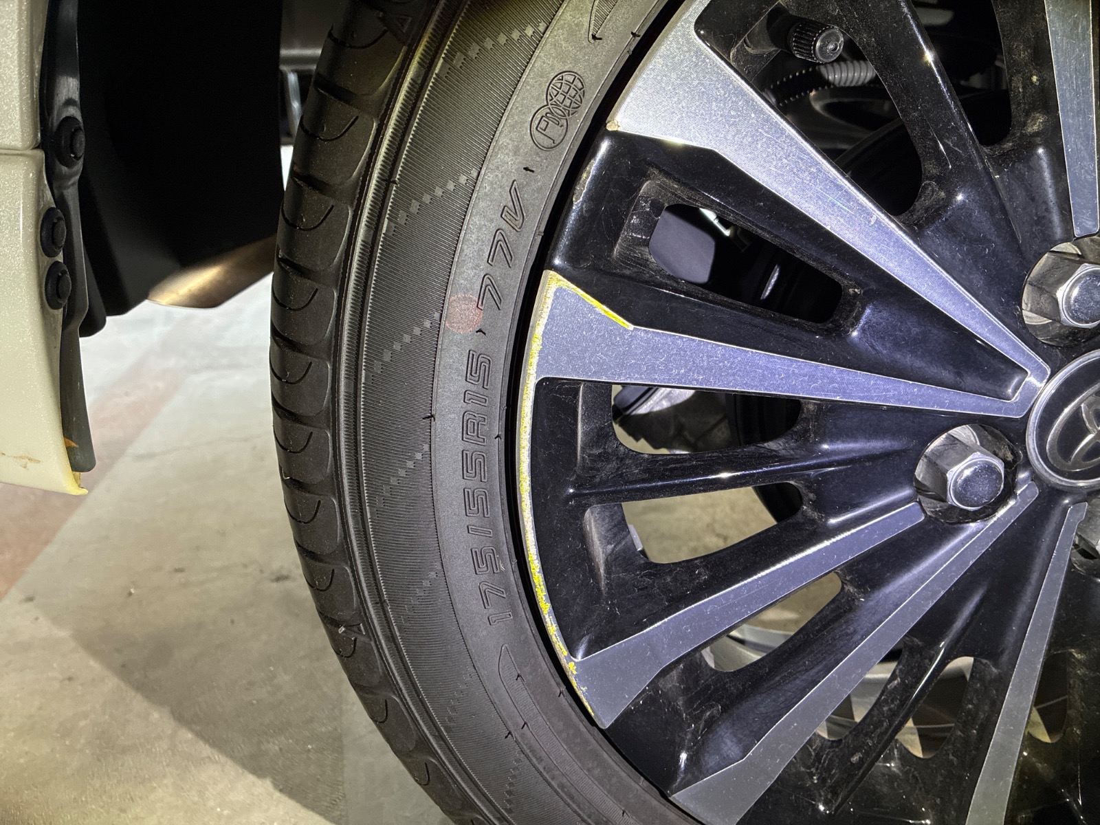 キズ・ヘコミ_62