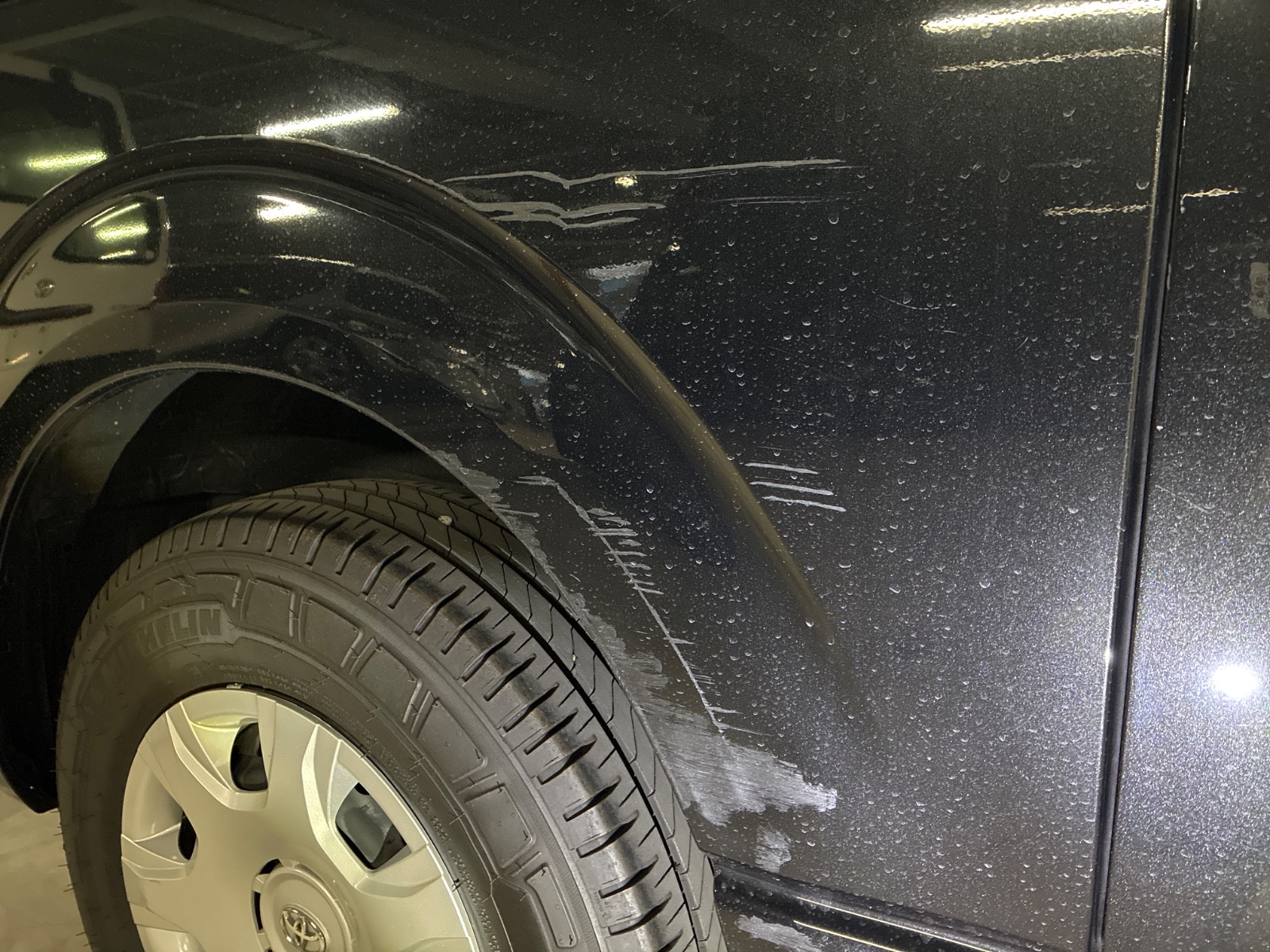 キズ・ヘコミ_40