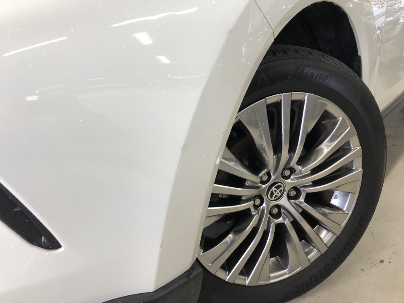 キズ・ヘコミ_05