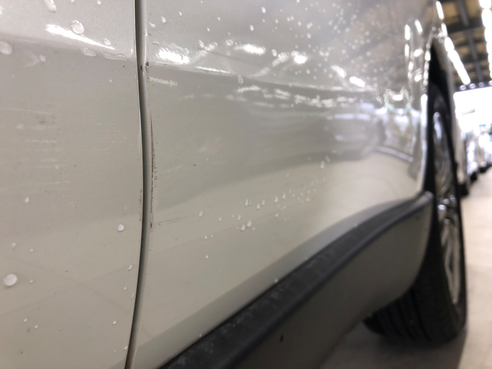 キズ・ヘコミ_24