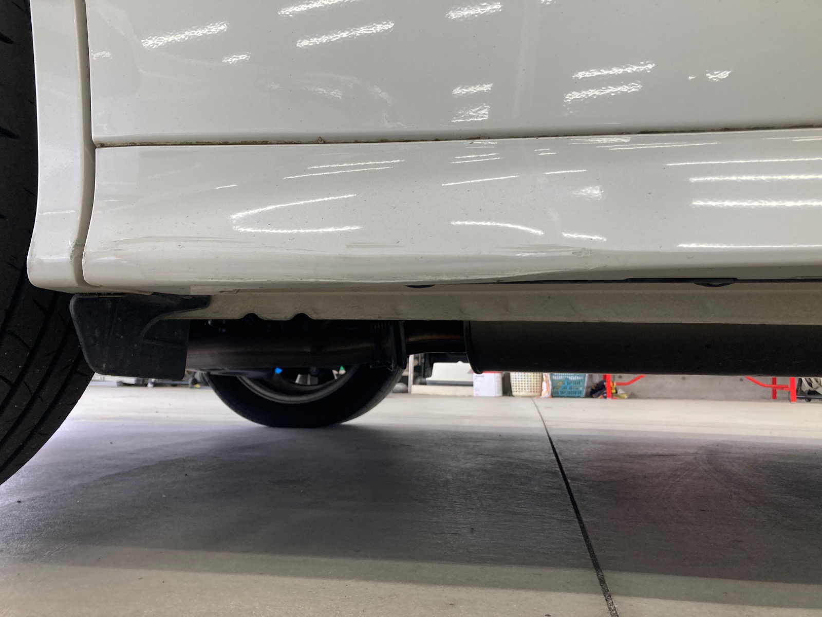 キズ・ヘコミ_27