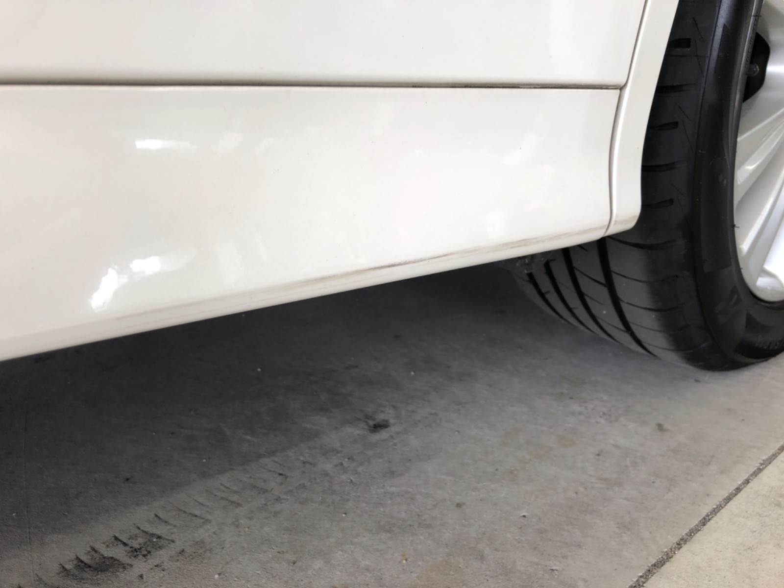 キズ・ヘコミ_25