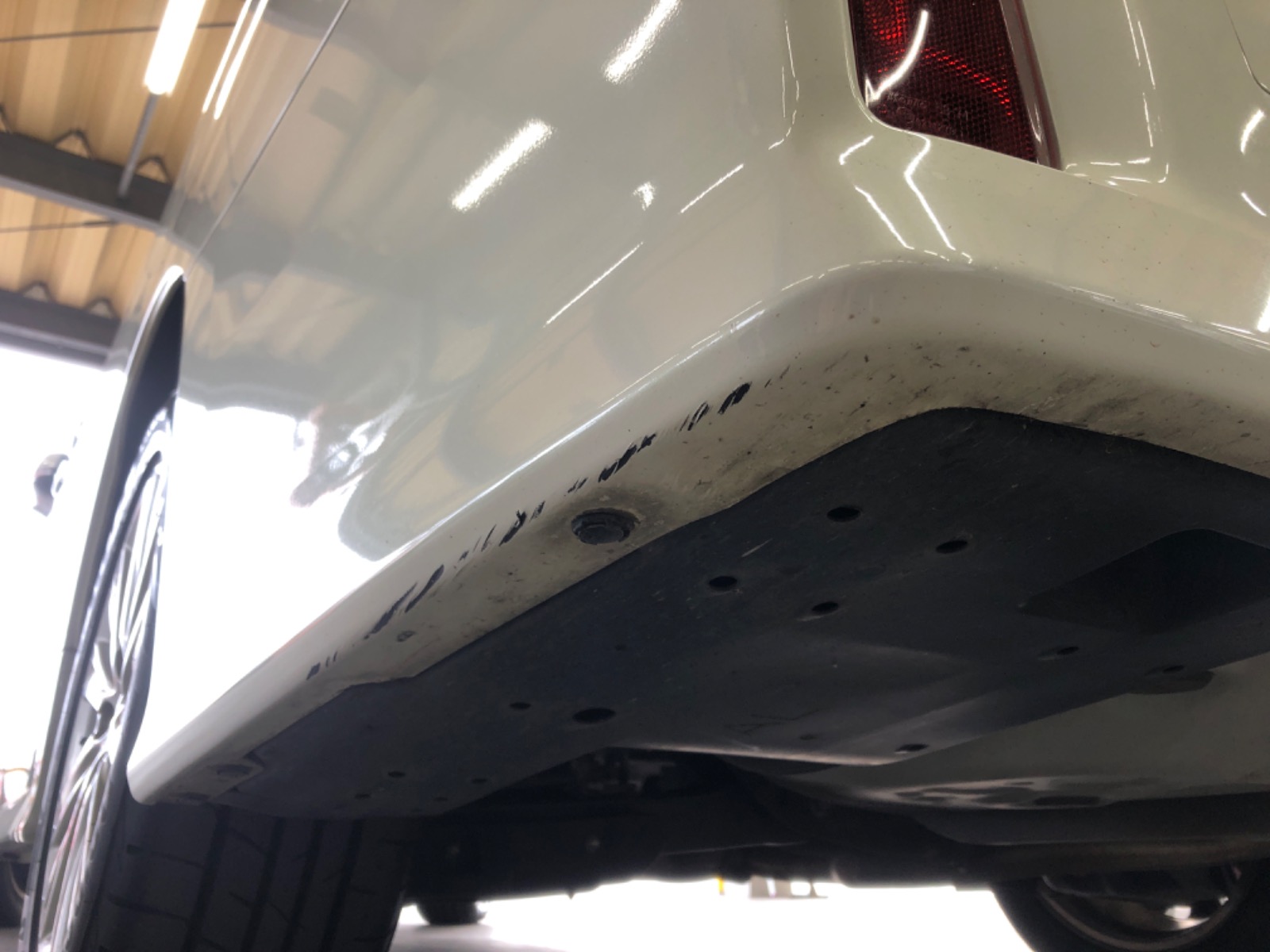 キズ・ヘコミ_55