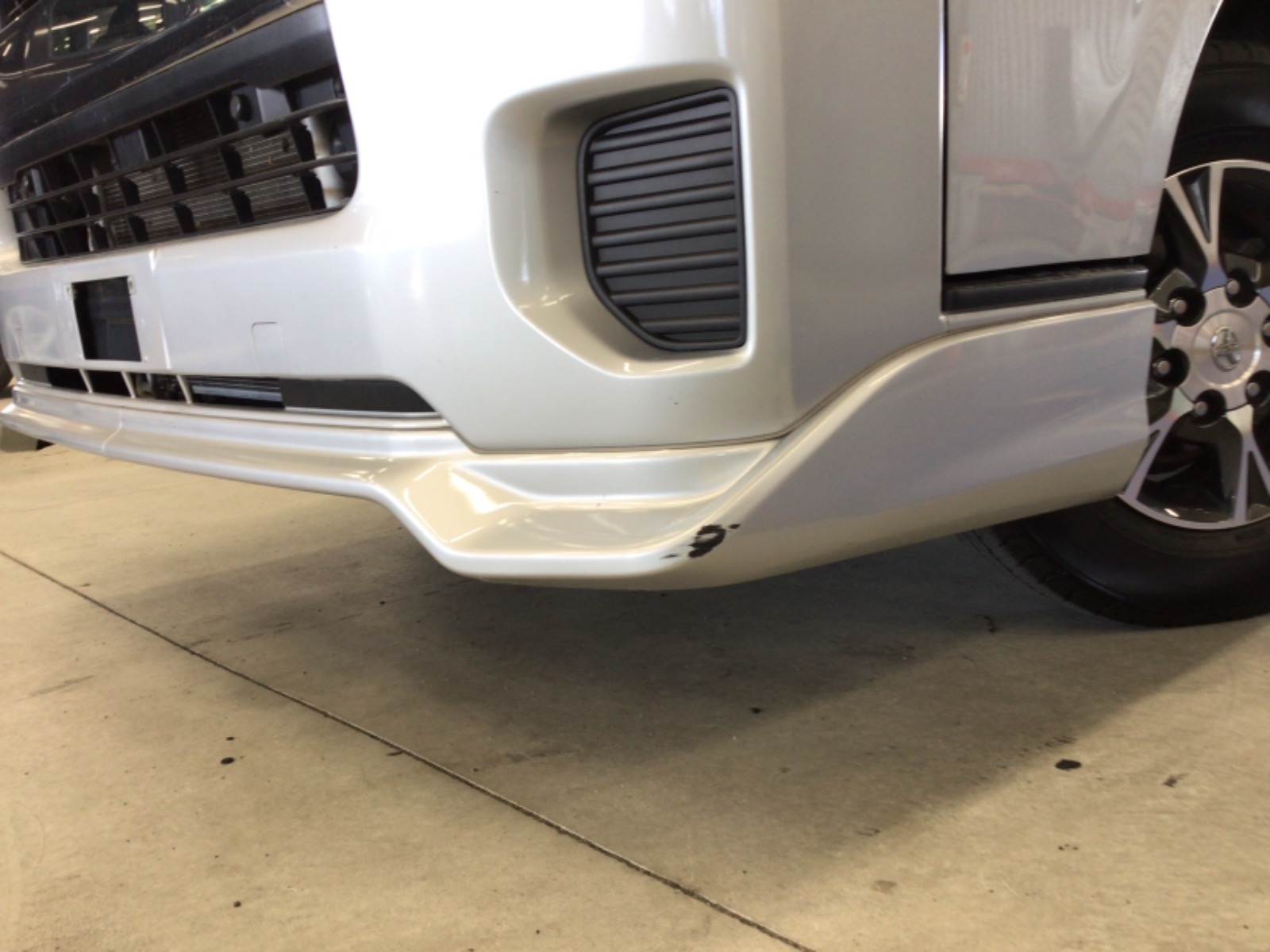 キズ・ヘコミ_05