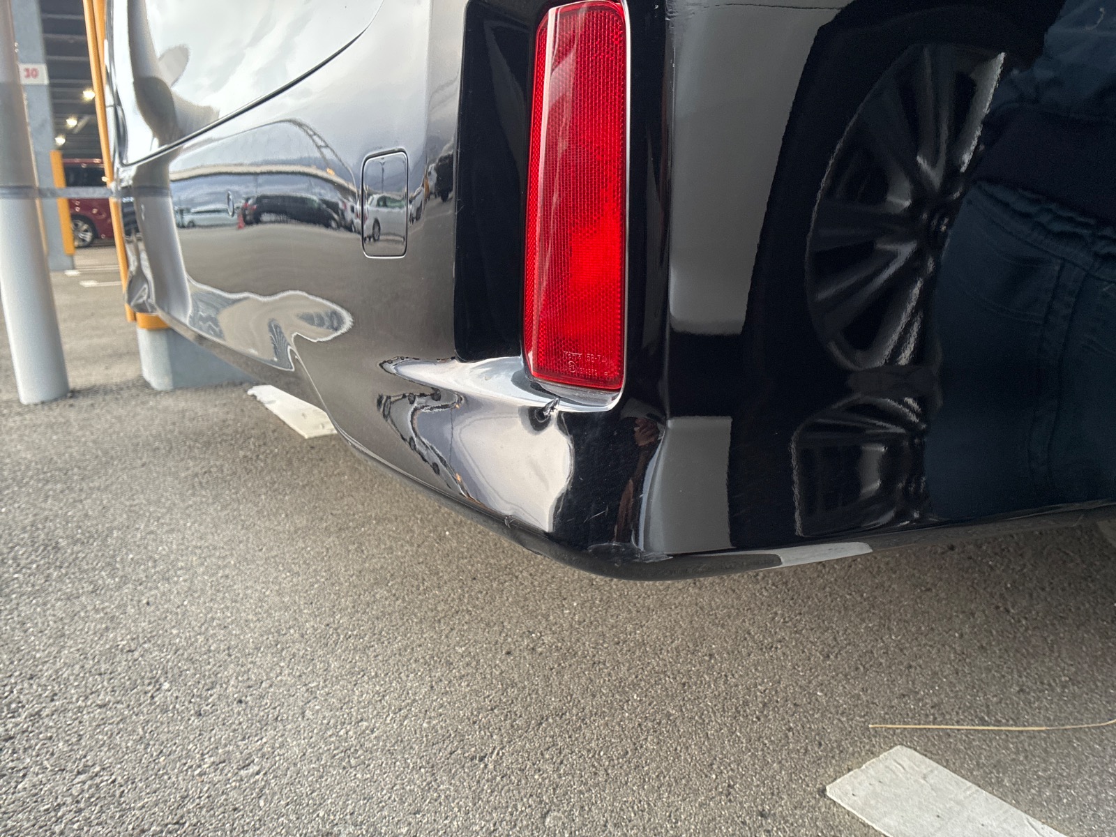 キズ・ヘコミ_56