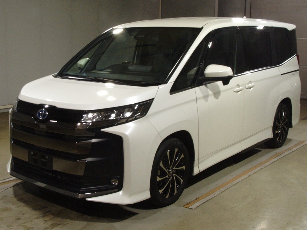 トヨタ ノアHV S-Z