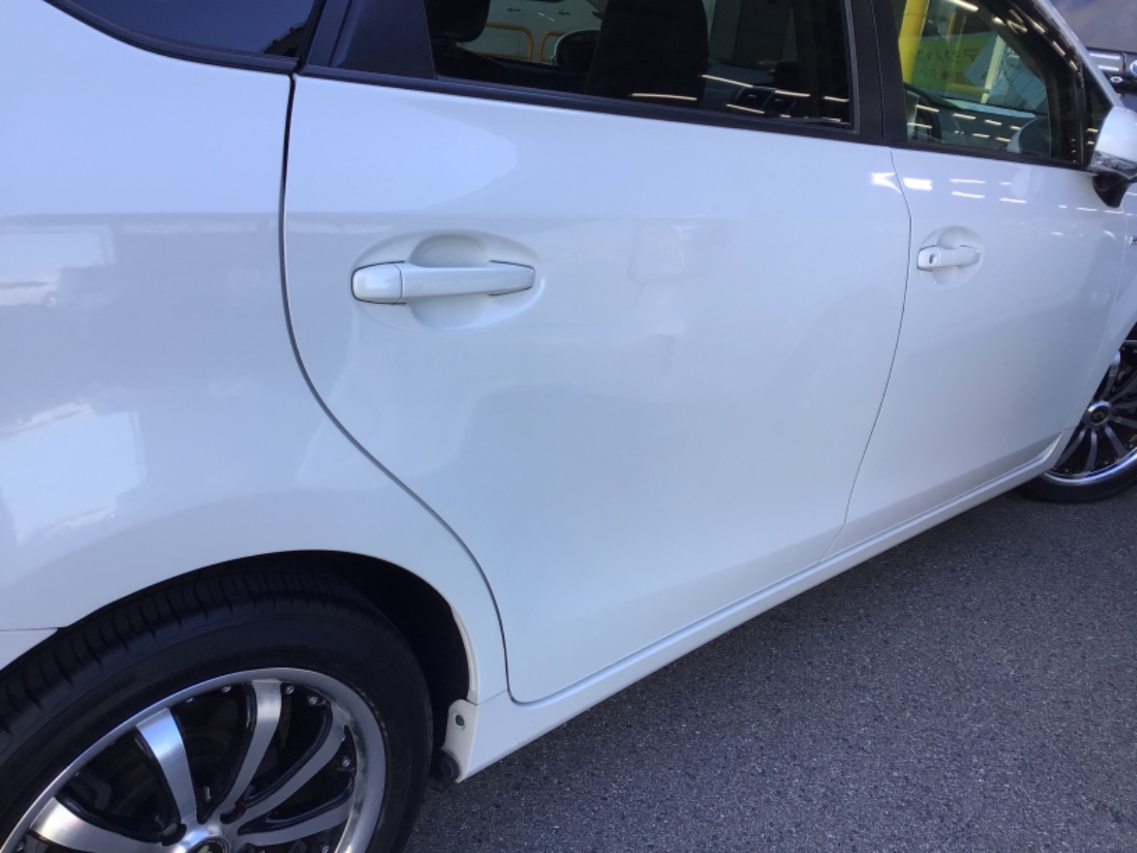 キズ・ヘコミ_27