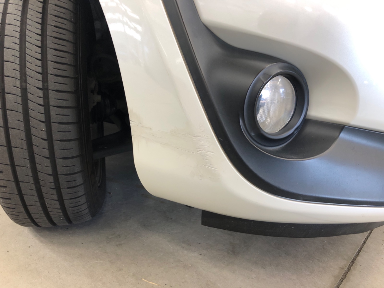 キズ・ヘコミ_06