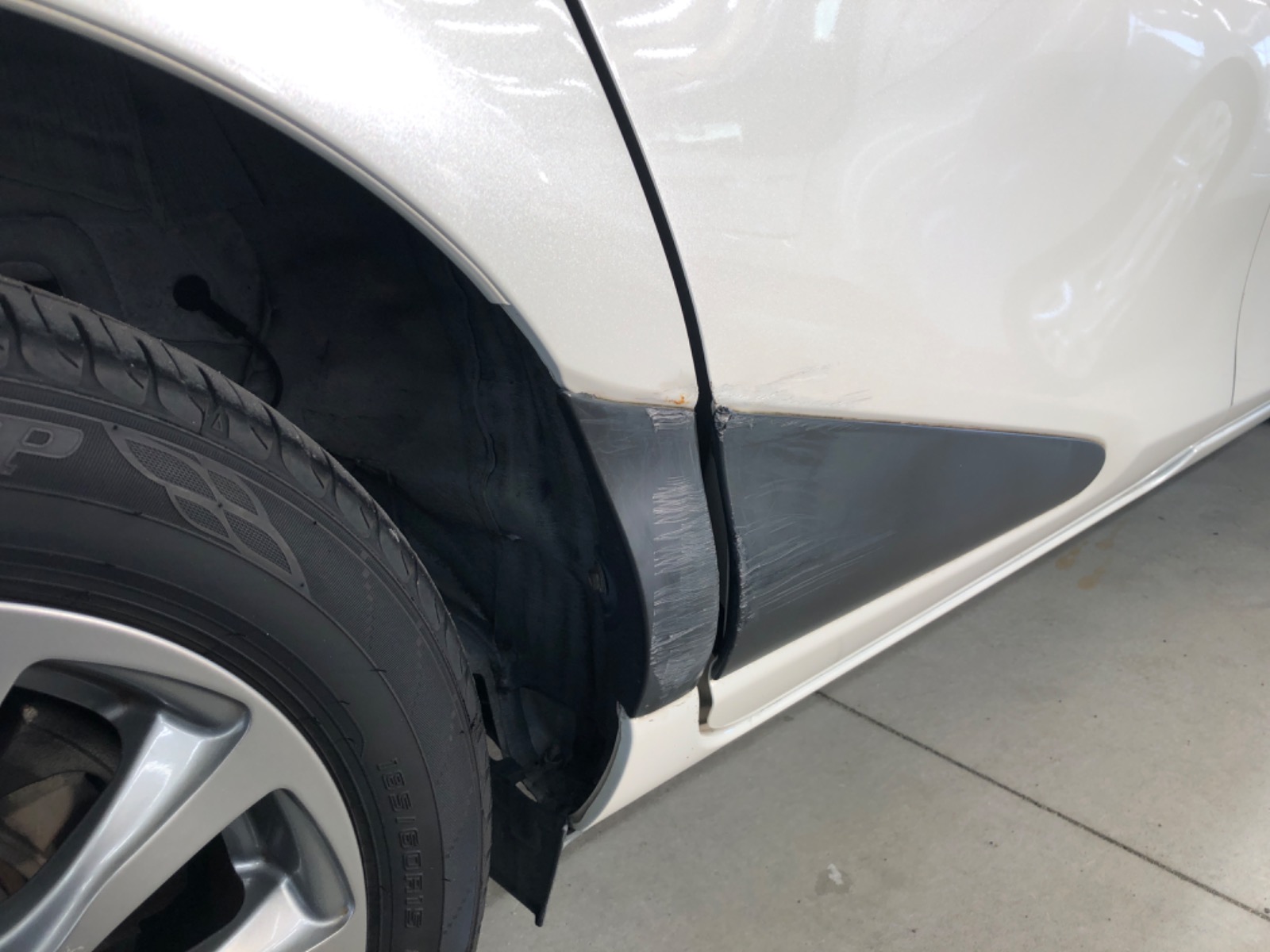 キズ・ヘコミ_40