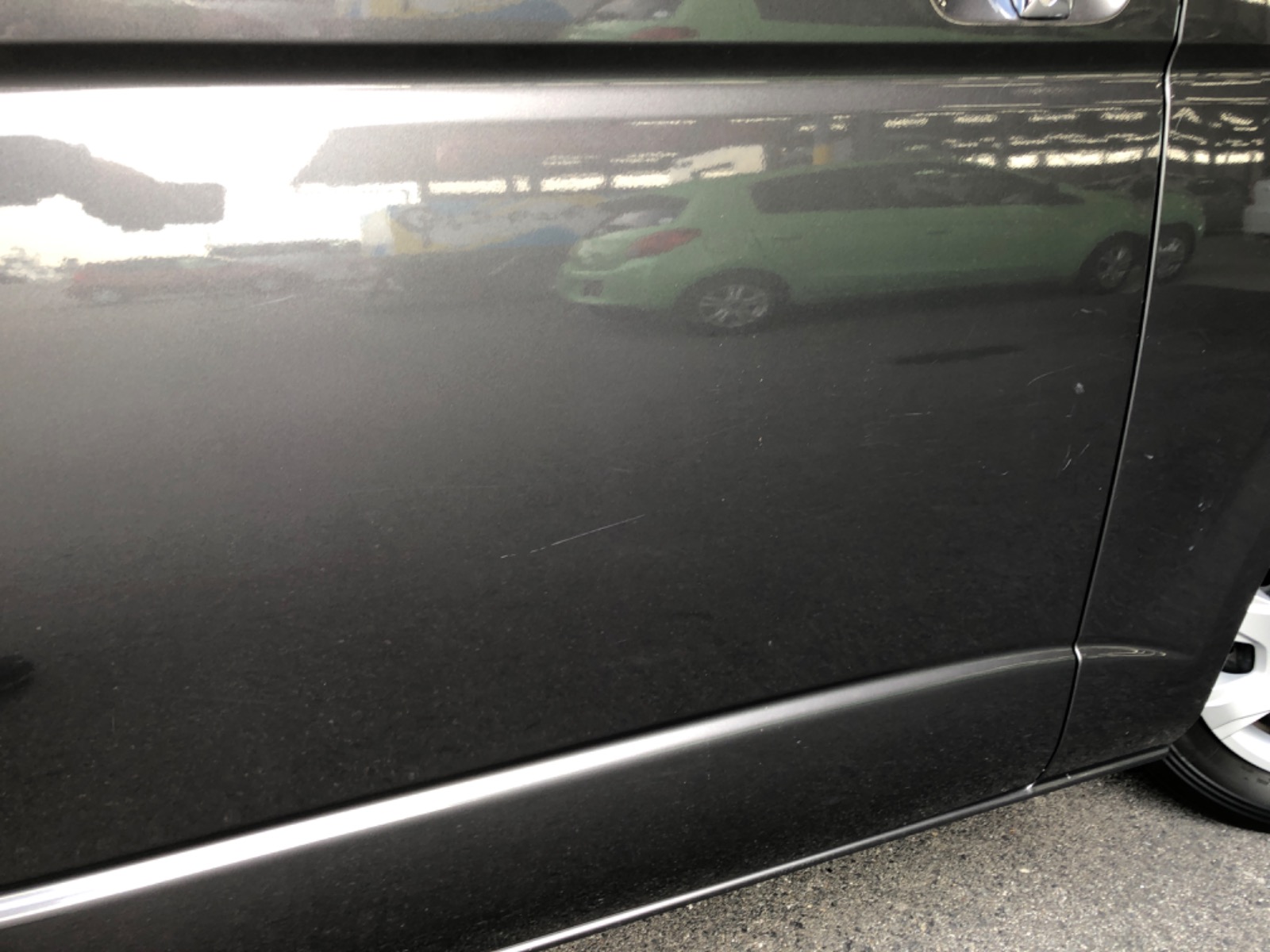 キズ・ヘコミ_26