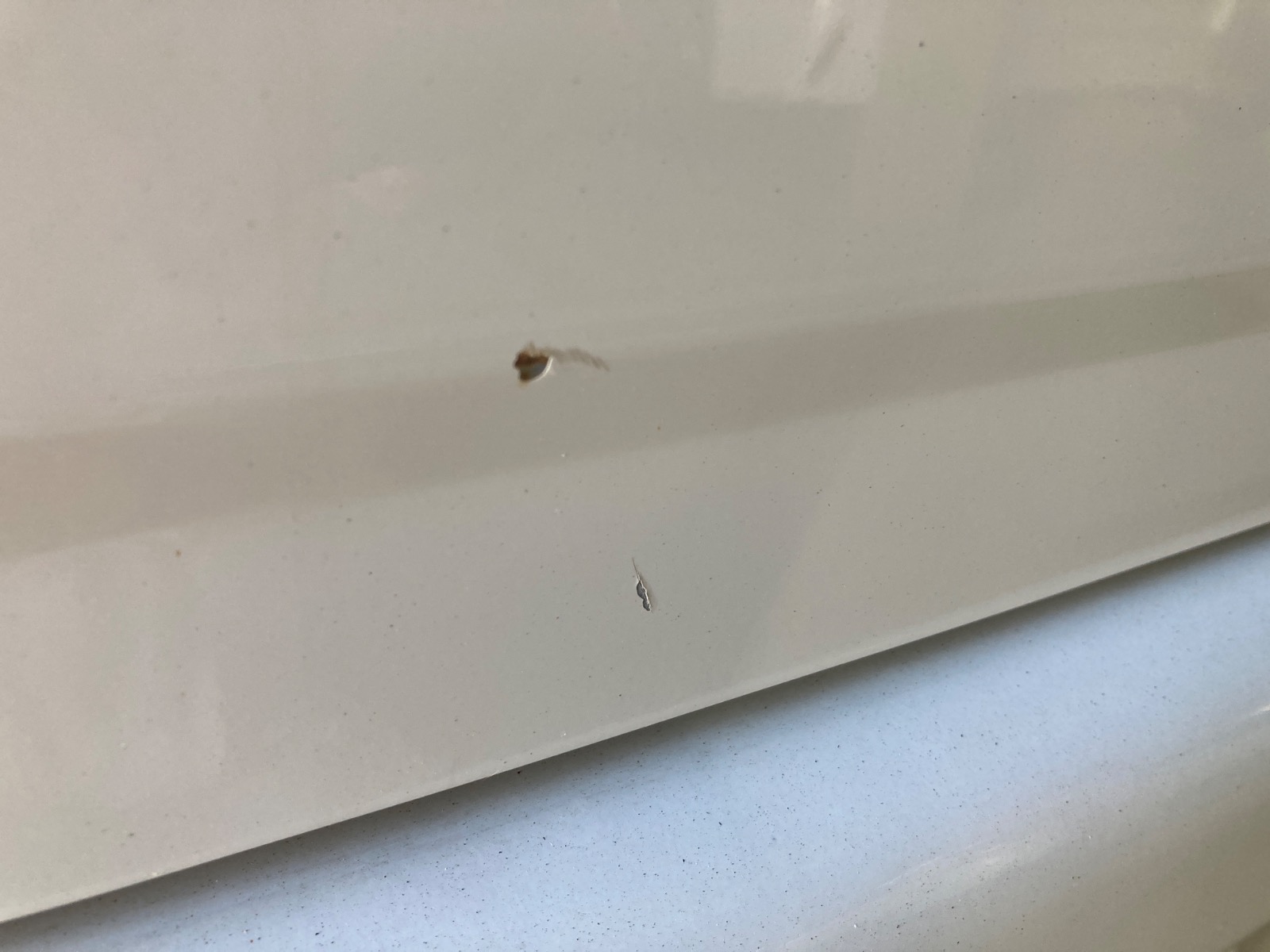 キズ・ヘコミ_64