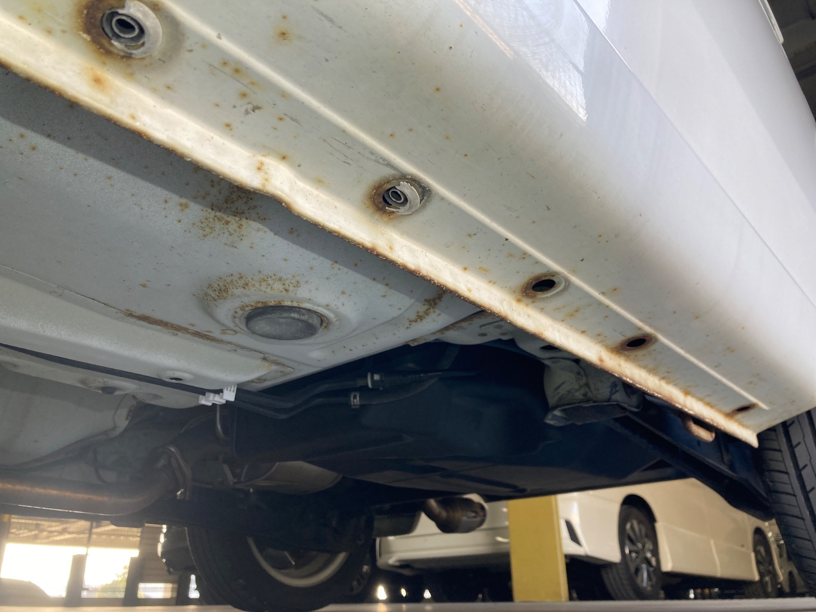 キズ・ヘコミ_68