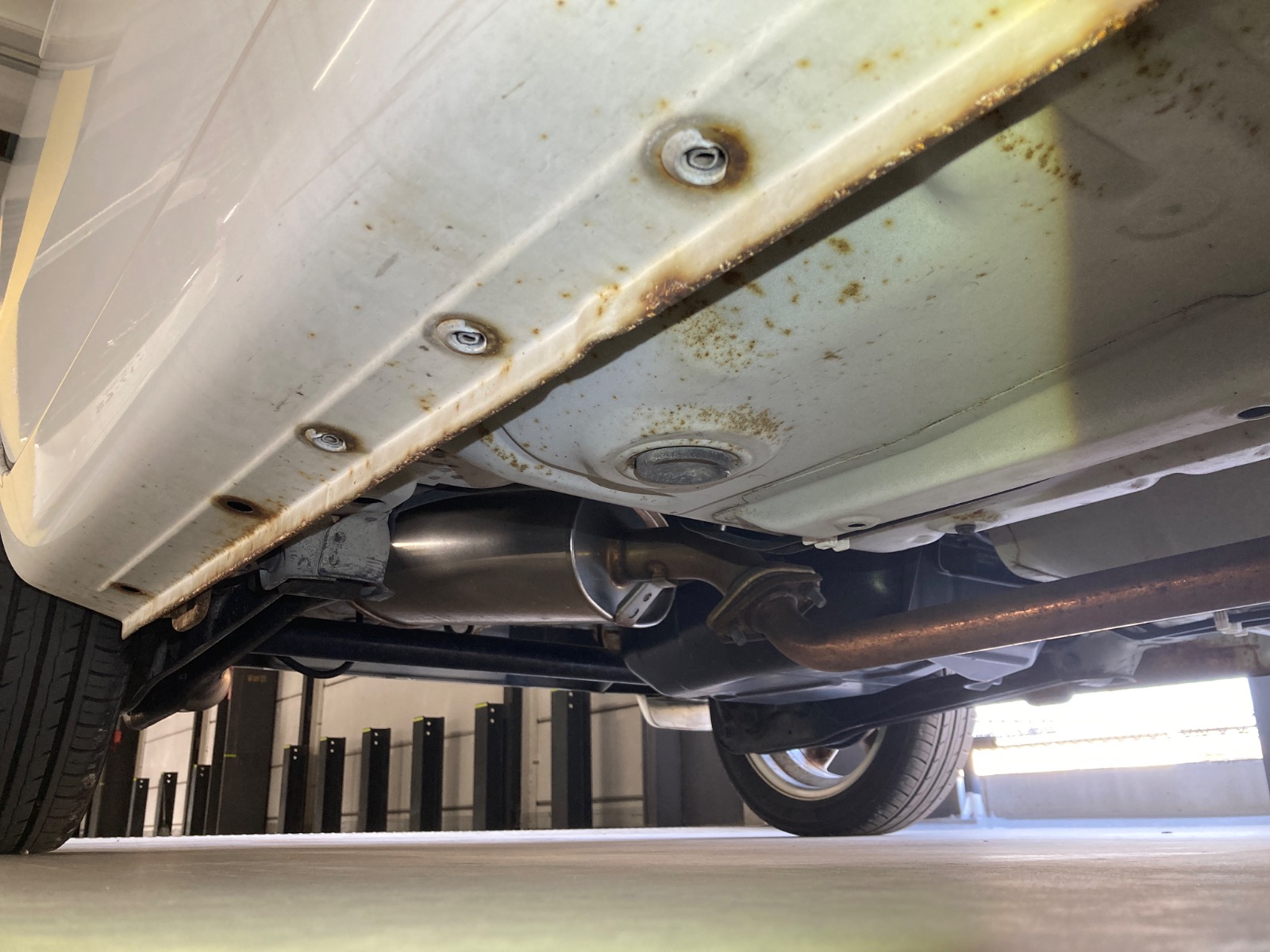 キズ・ヘコミ_70